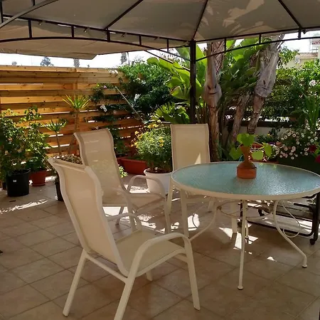 Long Beach Garden *